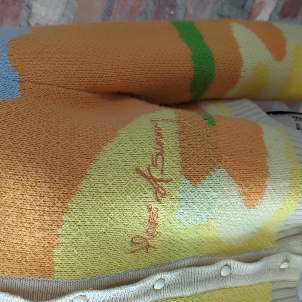 Colorful Women's Sweater - Picture 3 of 9